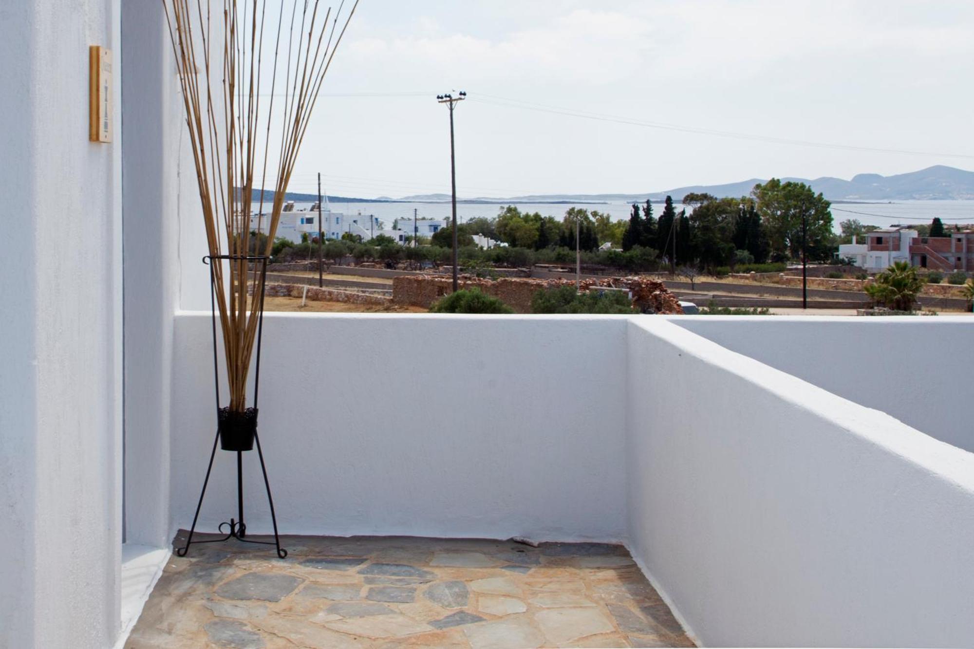 Paros King Aparthotel Aliki  Ngoại thất bức ảnh