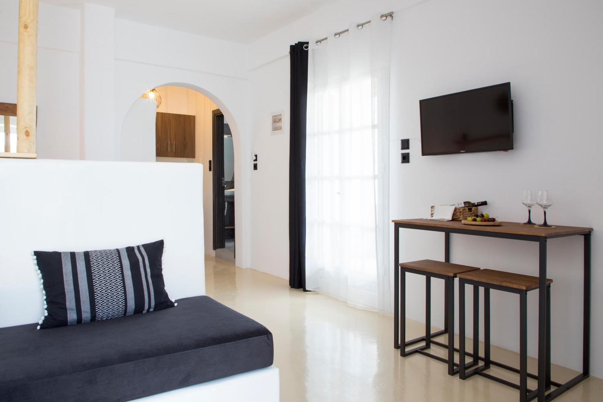 Paros King Aparthotel Aliki  Ngoại thất bức ảnh