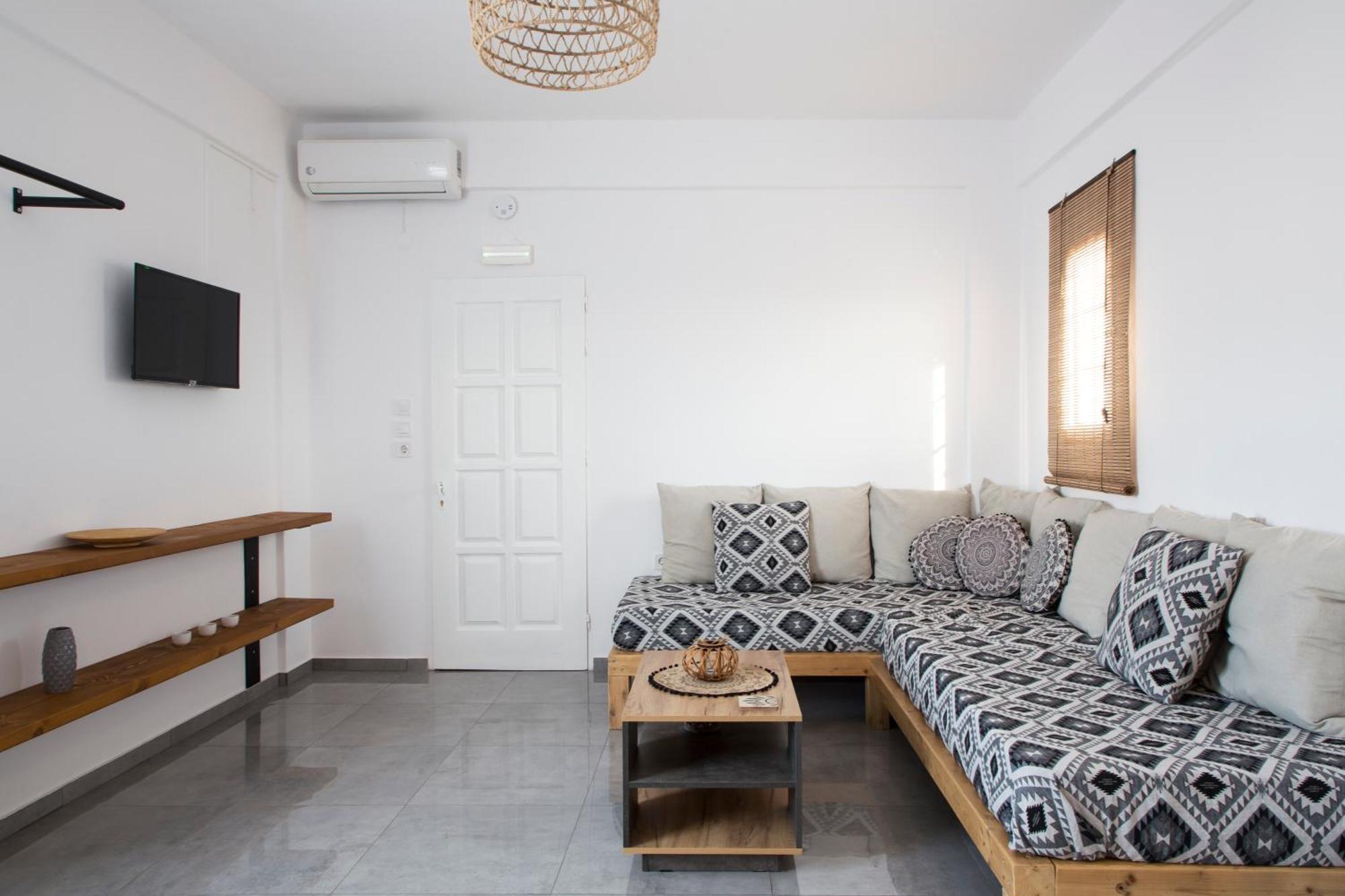 Paros King Aparthotel Aliki  Ngoại thất bức ảnh